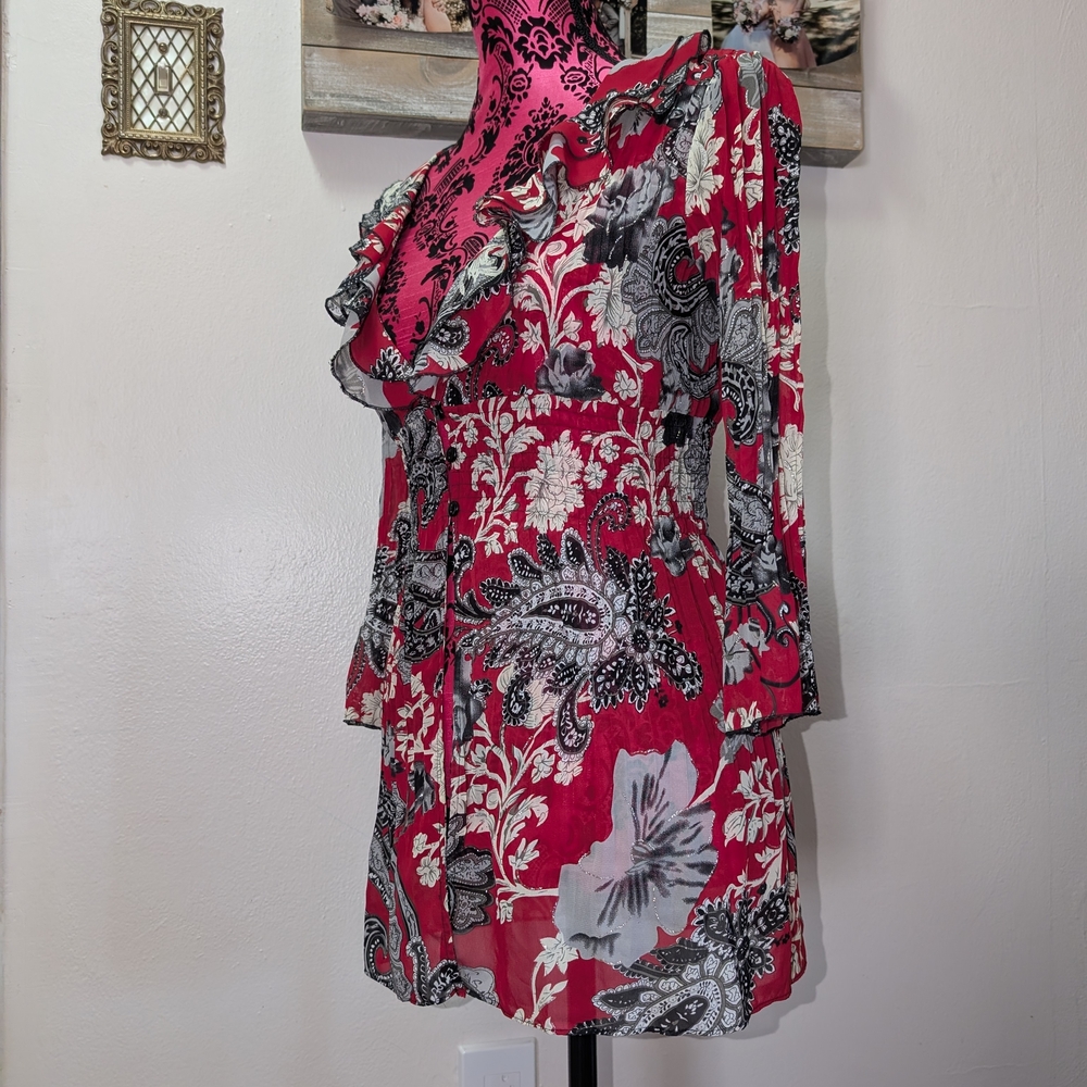 Nue Options Red and White Floral Blouse